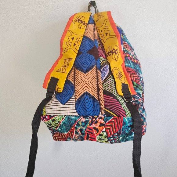 Back pack - Picture 4 of 10